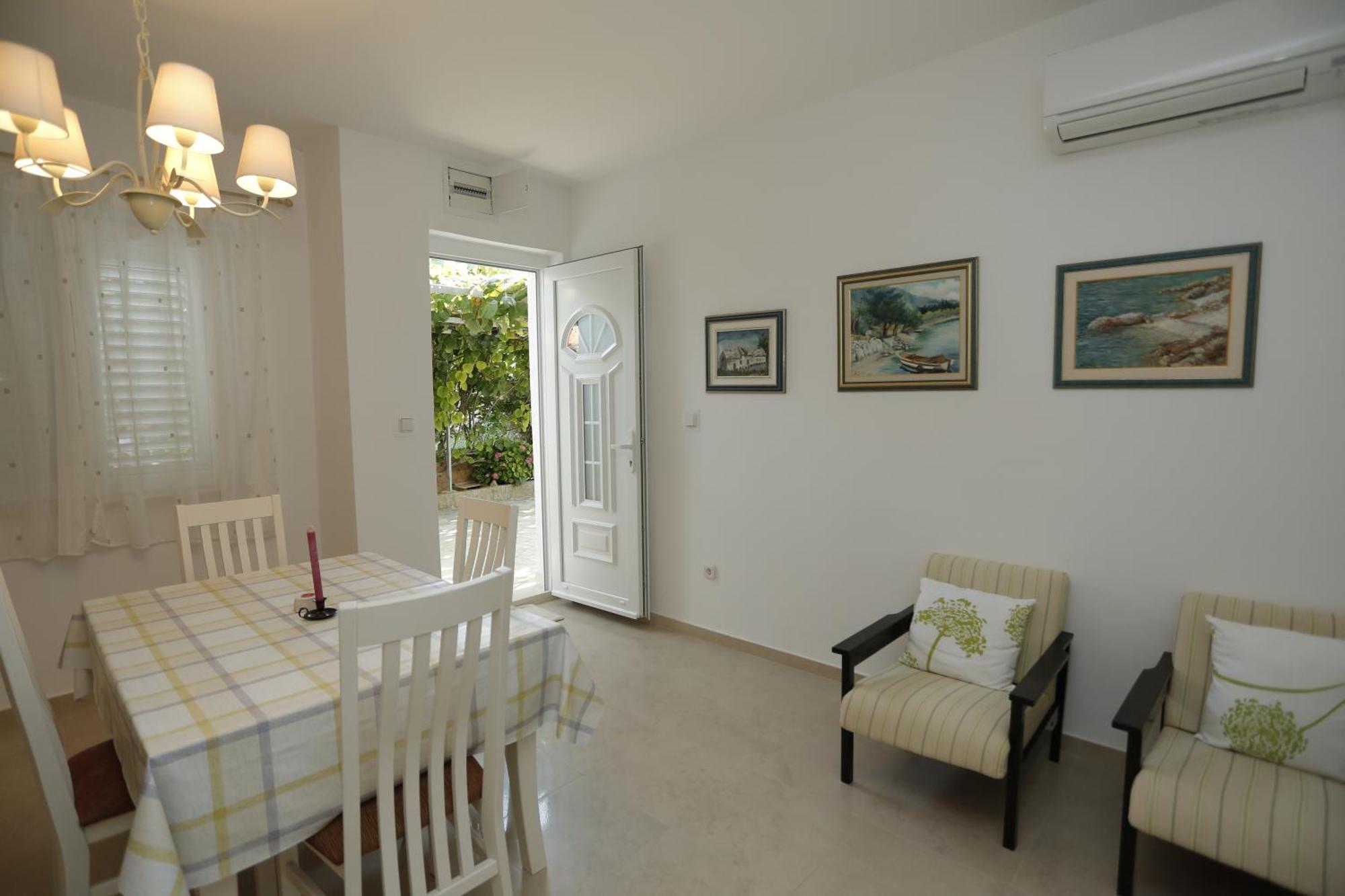 Apartments Marino Supetar Pokoj fotografie