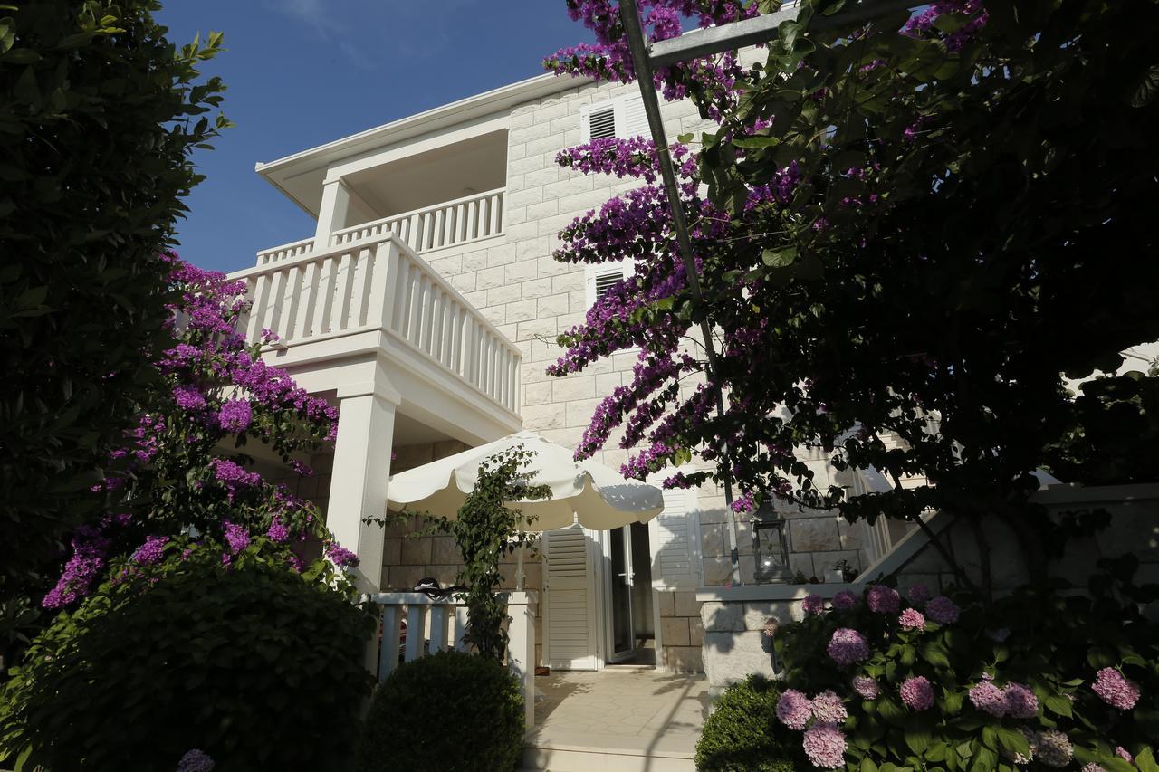 Apartments Marino Supetar Exteriér fotografie
