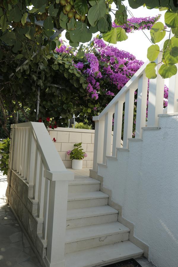 Apartments Marino Supetar Exteriér fotografie