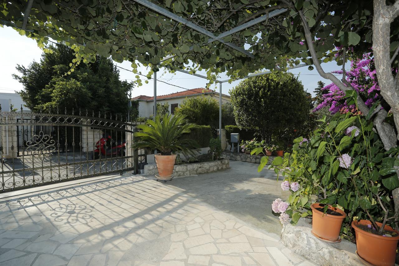 Apartments Marino Supetar Exteriér fotografie